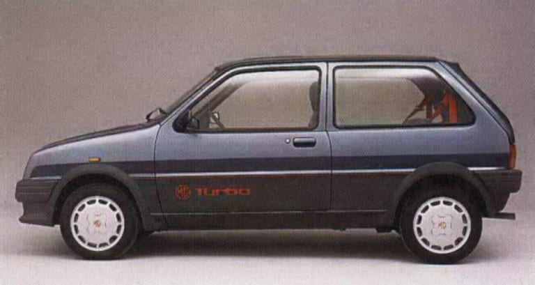 La Turbo se fait plus discrète en bleu !