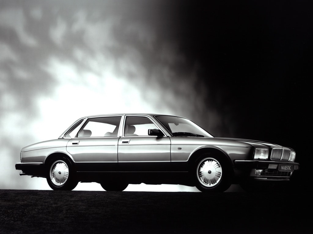 Jaguar XJ40