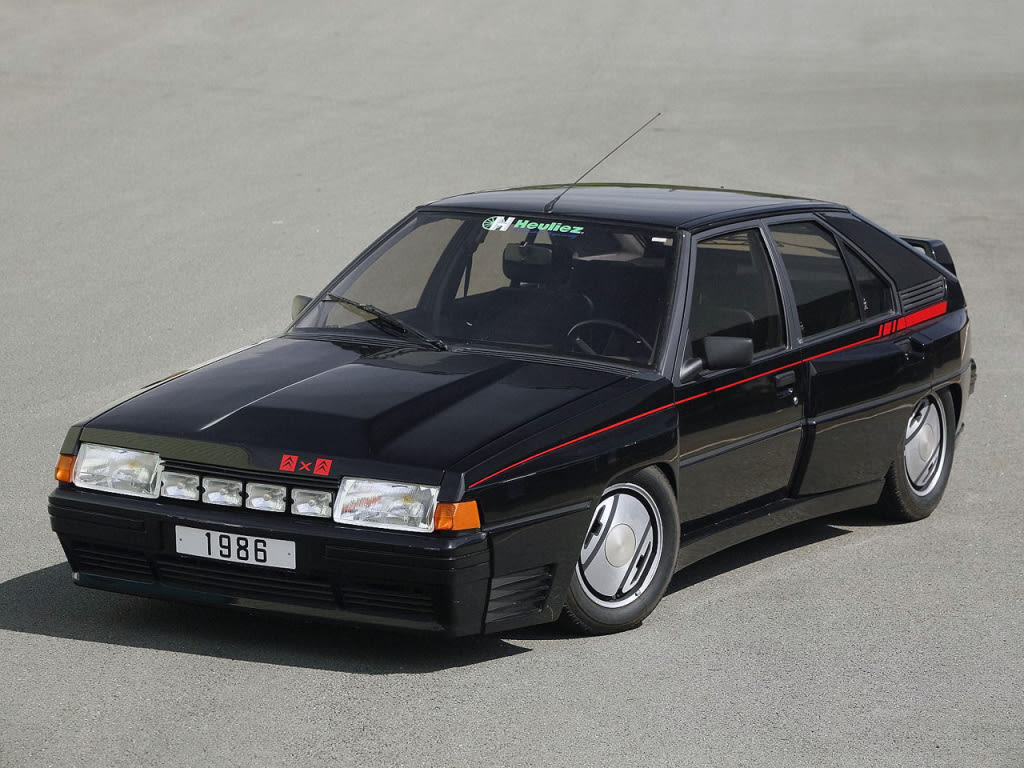 Citroën BX 4TC de trois quarts avant