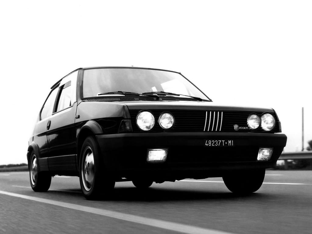 Fiat Ritmo 105 TC sur la route