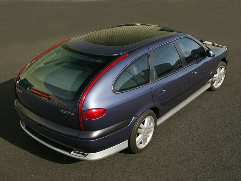 Renault Safrane vue de derrière