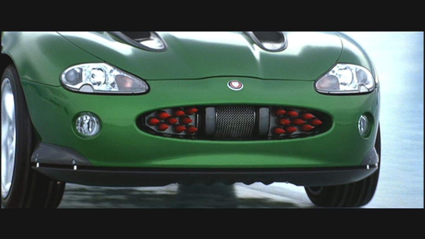 Article Jaguar XK8 SFX1 l'ancêtre de la FType AWD à la poursuite