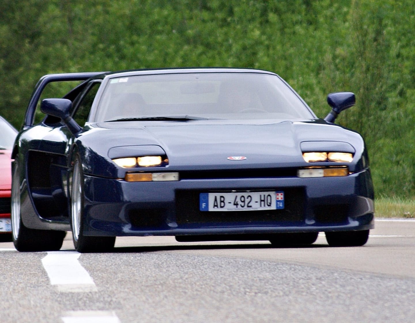 Venturi 400 bleue de face