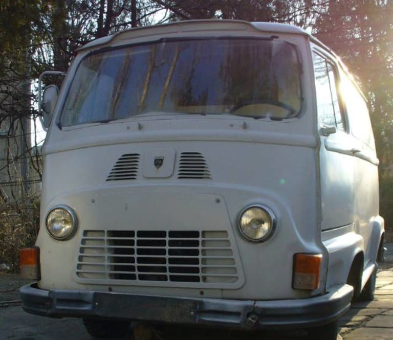 Une rare photo de Dacia D6