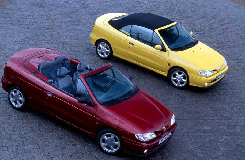 La Mégane I cabriolet, construite elle aussi chez Karmann, prendra la relève en 1997