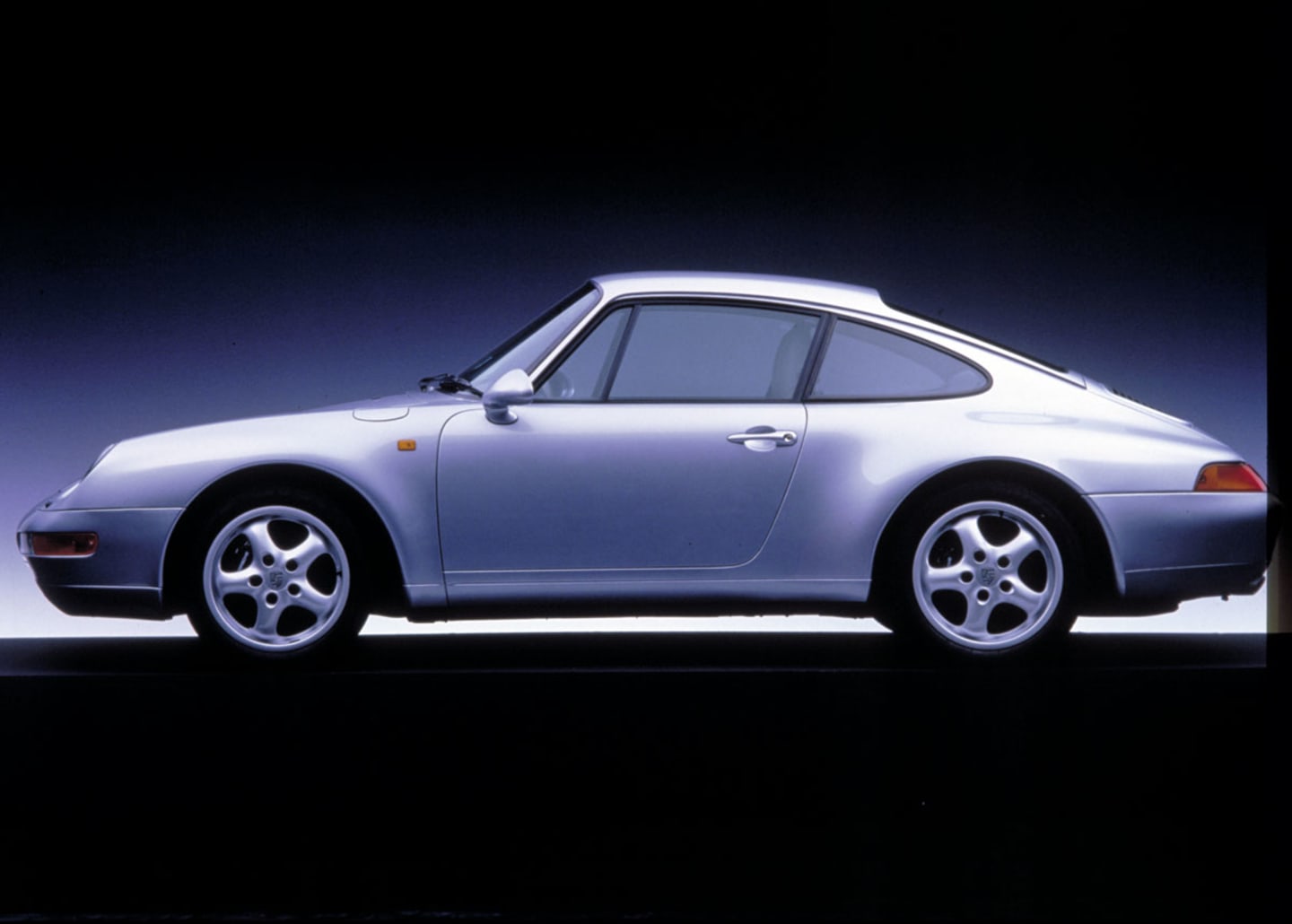 993 03