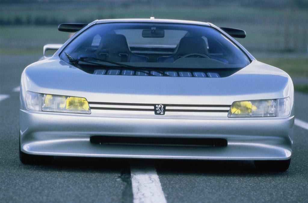 La Supercar du futur selon Peugeot