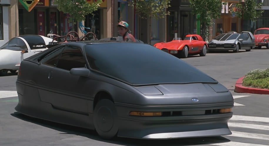 Il ne s'agit pas d'un prototype, mais d'une Ford Probe de 89 déguisée !