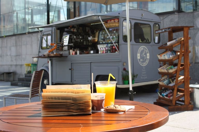 (c) Pierre-Cyril Donati