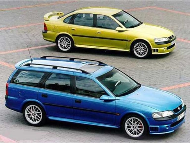 l'i500 existe en berline et en break !