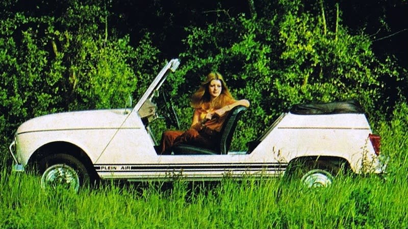 La Renault 4 Plein Air, fabriquée par Sinpar !