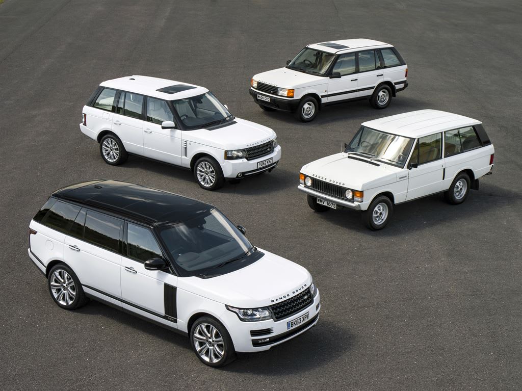 Cette photo des 4 générations de Range permet de bien en voir l'évolution stylistique !