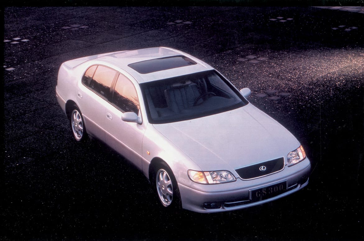 La Jaguar Kensington inspirera la Lexus GS300, dessinée par Giugiaro !