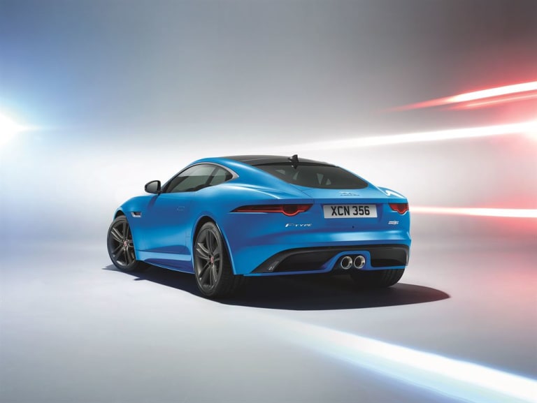 JAGUAR_F-TYPE_BDE_04_Studio_LowRes