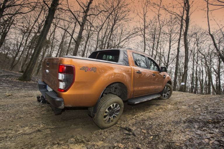AUTO - ESSAI PRESSE FORD RANGER 2016