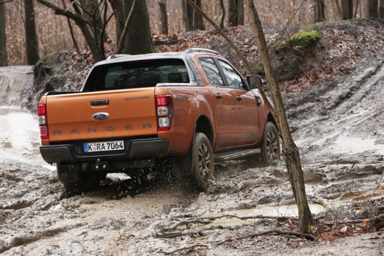AUTO - ESSAI PRESSE FORD RANGER 2016