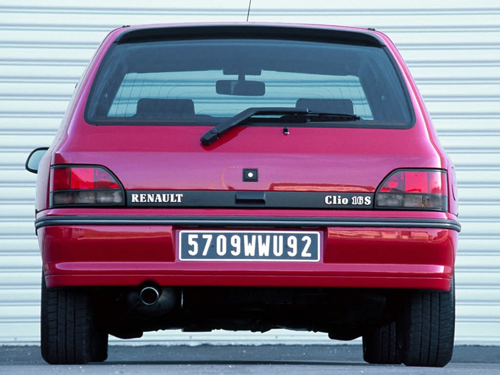 Clio 16S 01