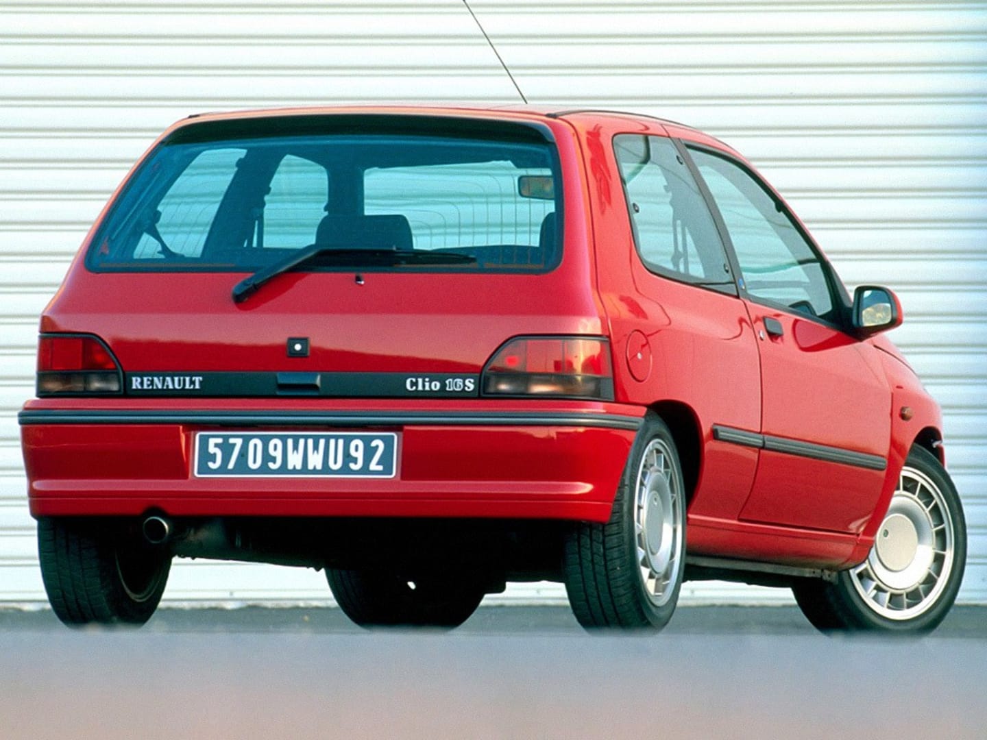 Clio 16S 05