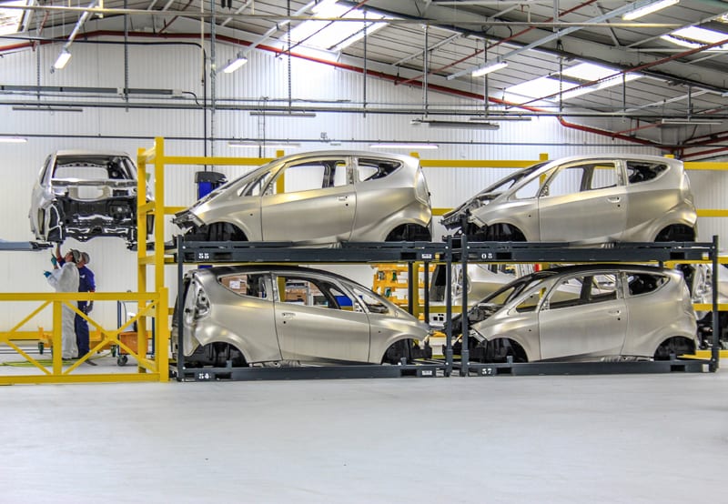 Si à Dieppe on assemblera bientôt à nouveau des Alpines, on construit aussi des Bolloré Bluecar: drôle d'alliance !