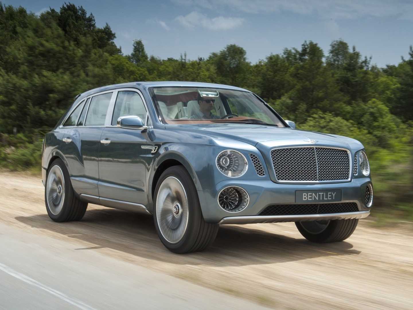 Le Bentley EXP 9F de 2012 est à l'origine du Bentayga