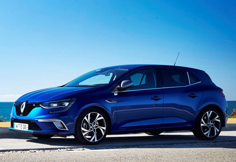 La Mégane 4, dans sa livrée GT, porte le logo Renault Sport !