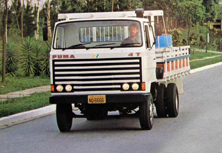 Les camions 4.T (en haut) et 6.T (en bas) seront aussi produits par Puma !