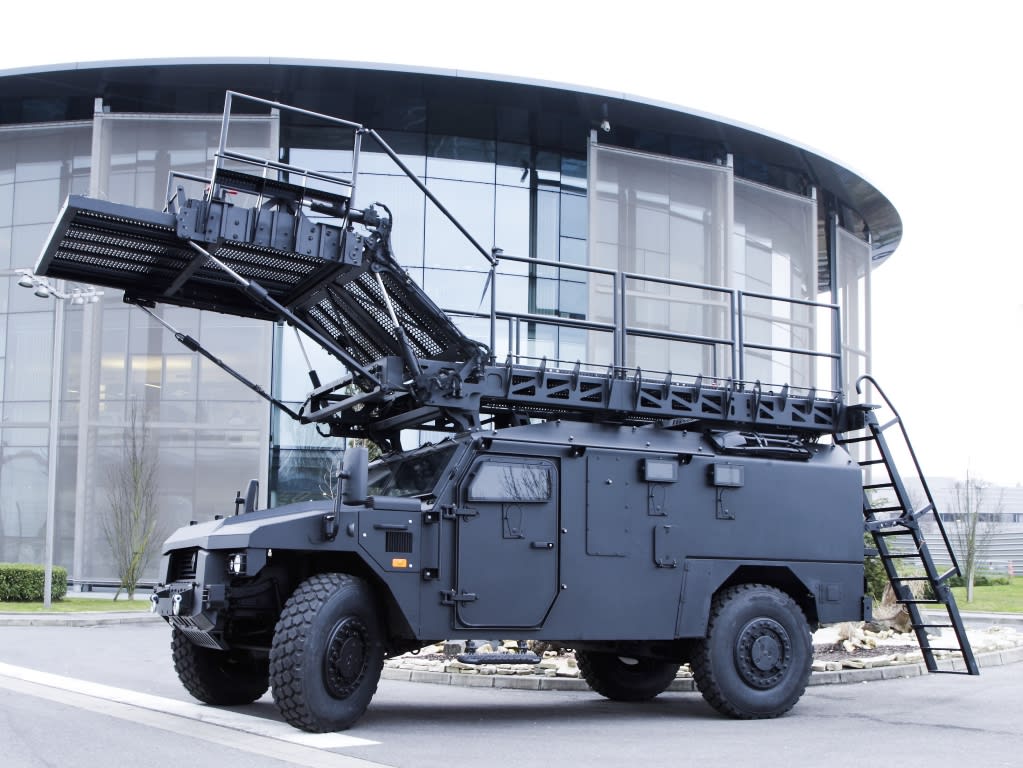 L'impressionnant Sherpa Light APC "Assaut" que l'on a tous vu à la TV ;)