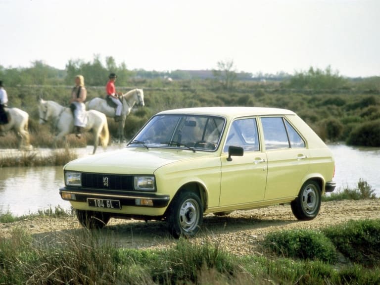 Peugeot 104 vert pomme