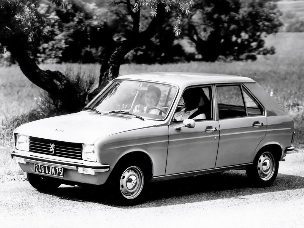 Photo noir et blanc de la Peugeot 104