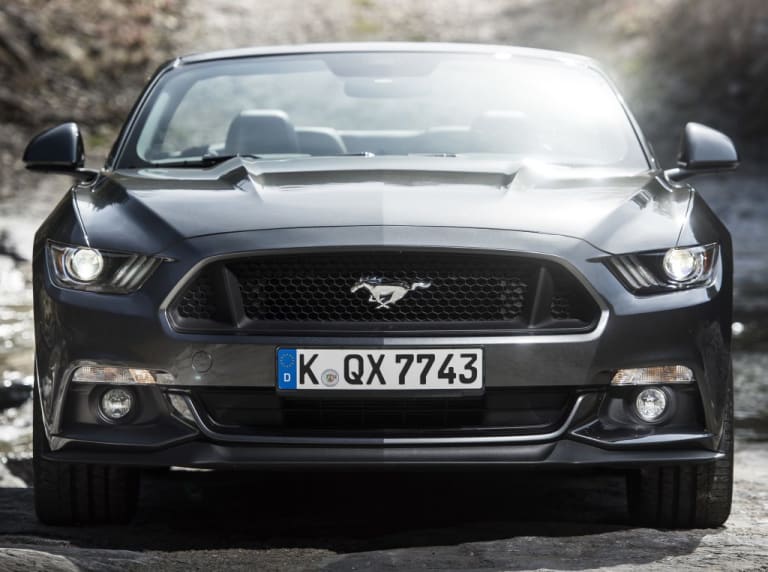 Mustang 2015 01