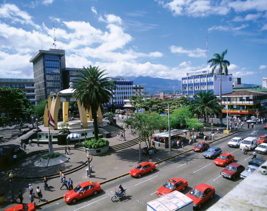 La circulation à San José est assez classique, mais les conditions changent dès qu'on quitte la ville !