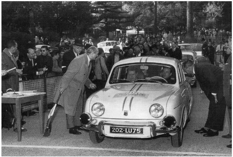 Photo de l'époque de la Dauphine 1093