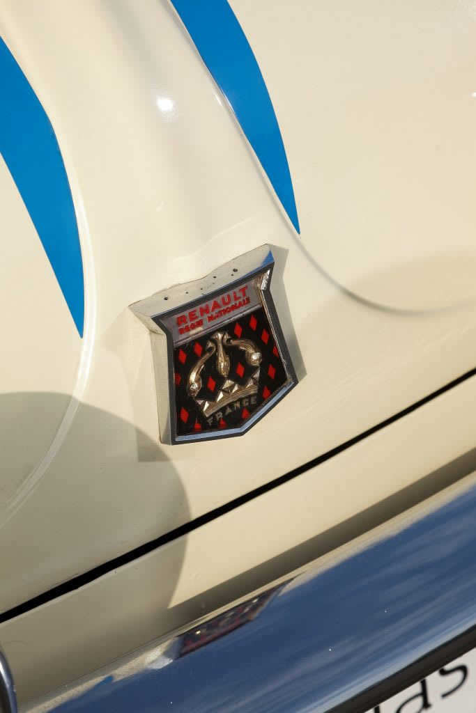 Zoom logo Renault