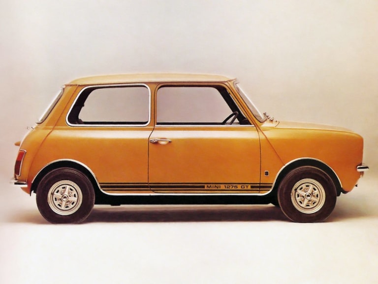 Mini 1275 GT orange vue de profil