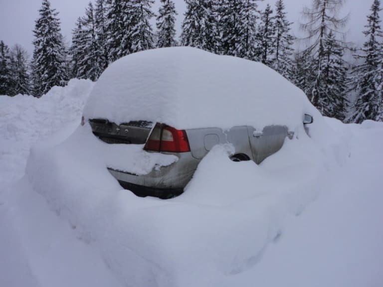 Les suédoises, comme ce XC70, sont habituées à la neige !