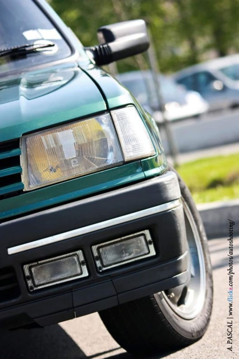 Peugeot 309 GTI Goodwood front