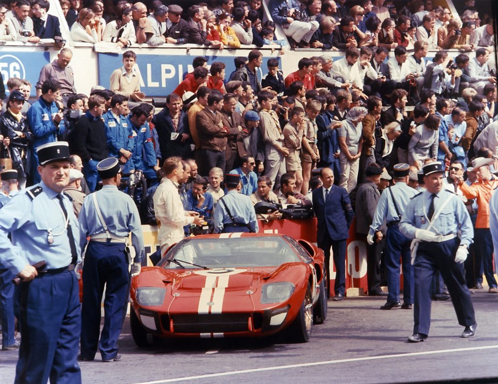 En 1966, Ford réalise le triplé, sonnant la fin définitive des victoires de Ferrari au Mans !