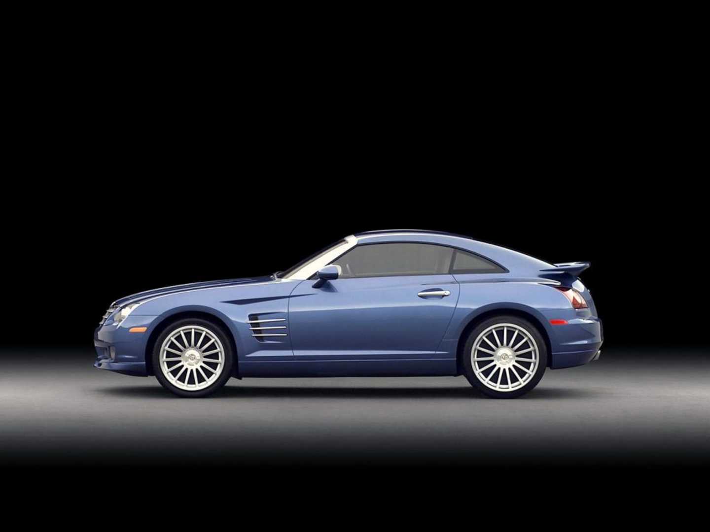 Chrysler crossfire srt-6 bleue vue de profil