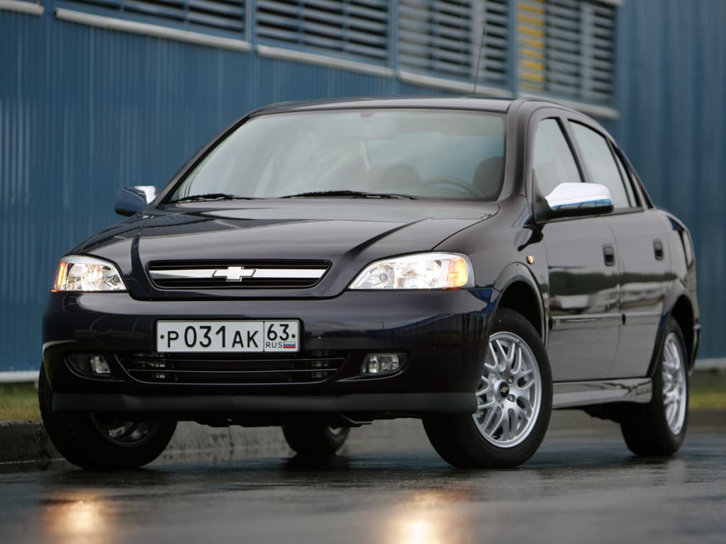 La Chevrolet Viva, restylée en 2004, sera stoppée en 2008 faute de ventes !