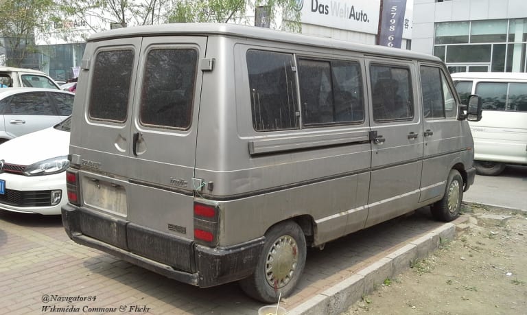 Renault Trafic 03 China 2014-04-25