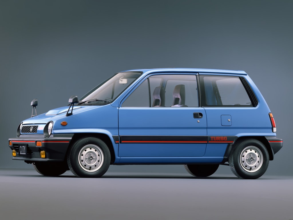 La City Turbo (en haut comme en bas)