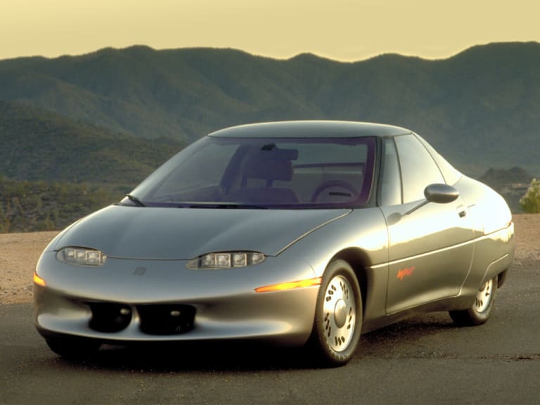 Cocconi et Rippel travaillèrent sur le concept GM Impact avant de créer AC Propulsion