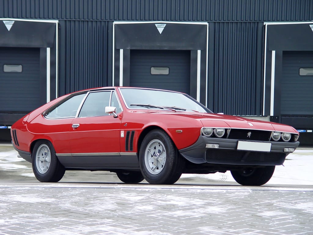 Une des deux Lele IR6 Sport "Marlboro"