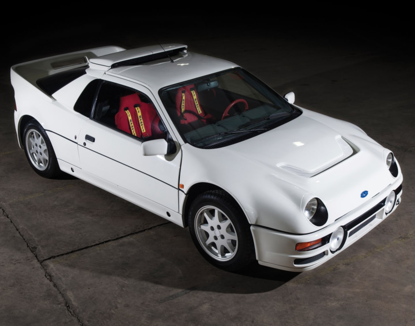 Une RS200 Evolution, sans bandes bleues