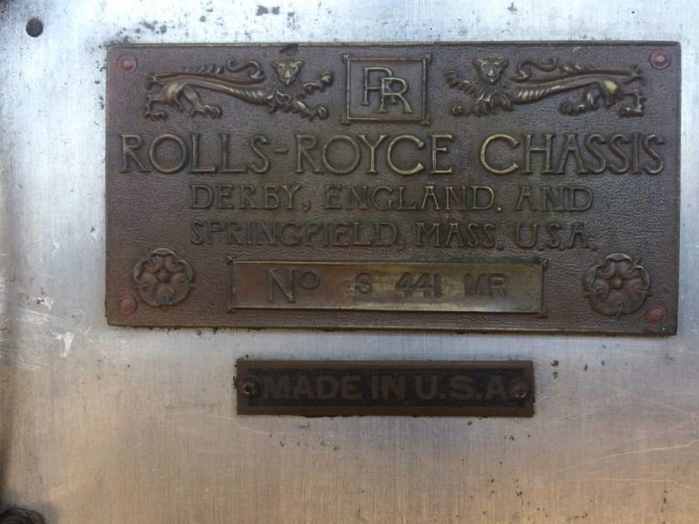 Une plaque d'une Rolls "Springfield"