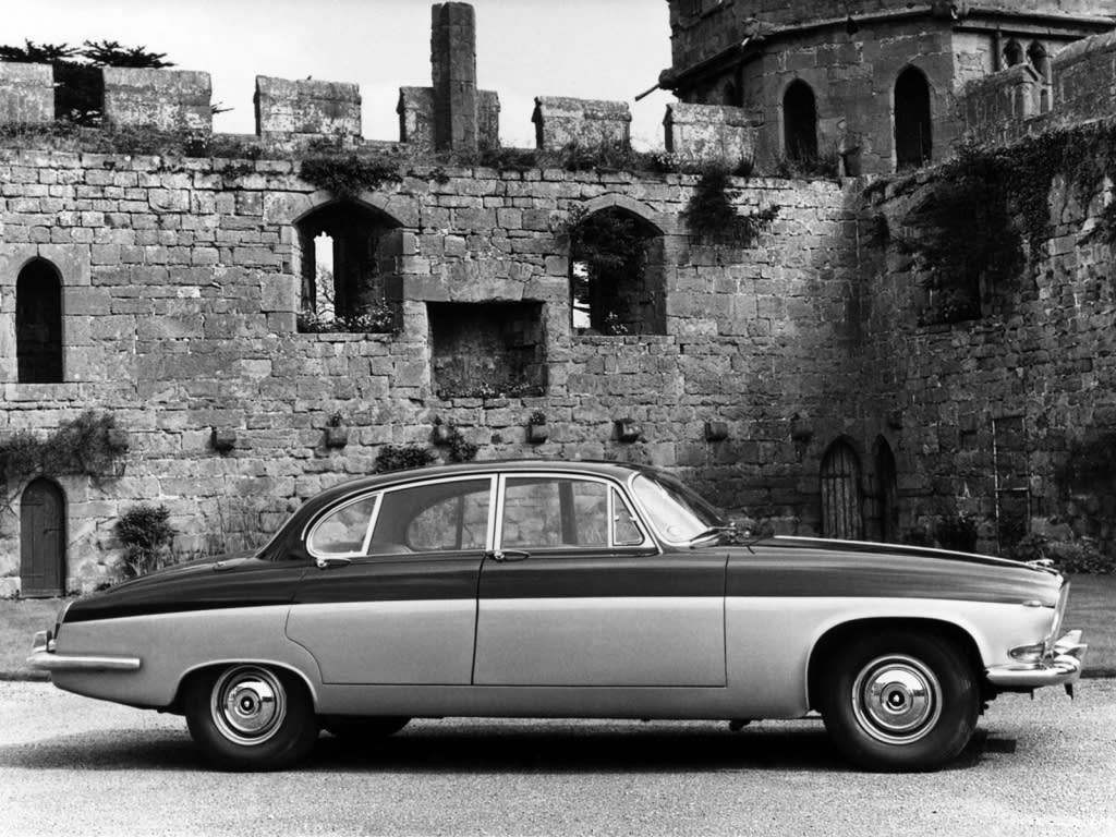 Photo de l'époque de la Jaguar Mark X