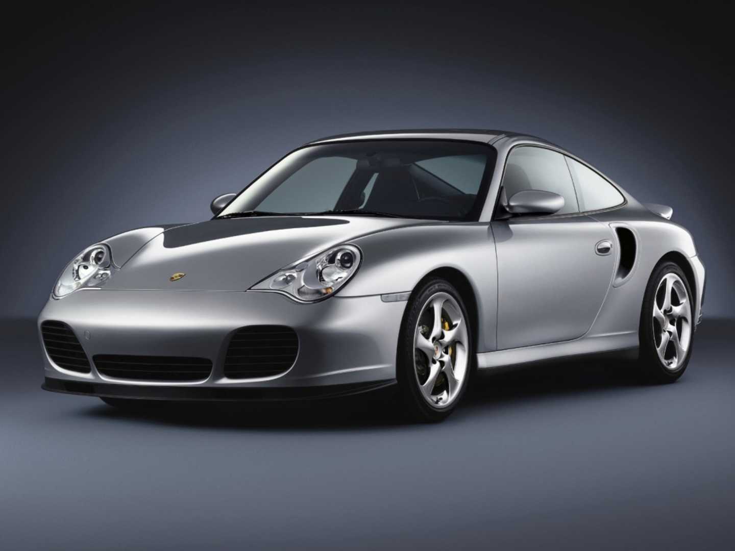 Porsche 911 "996" vue de face