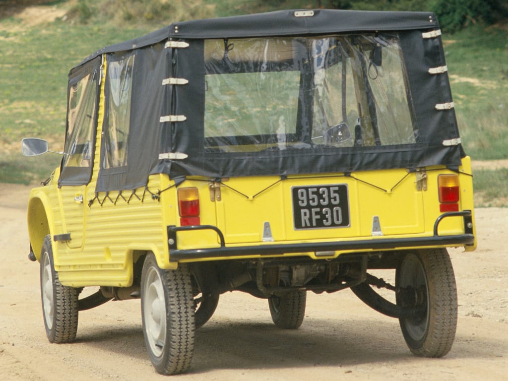 Méhari 4x4 vue de derrière