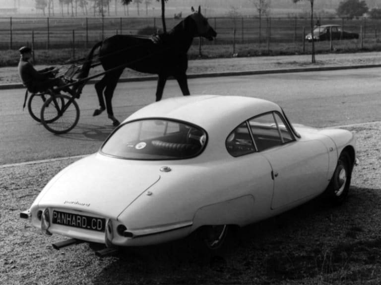 Panhard CD Coupé vue de derrière