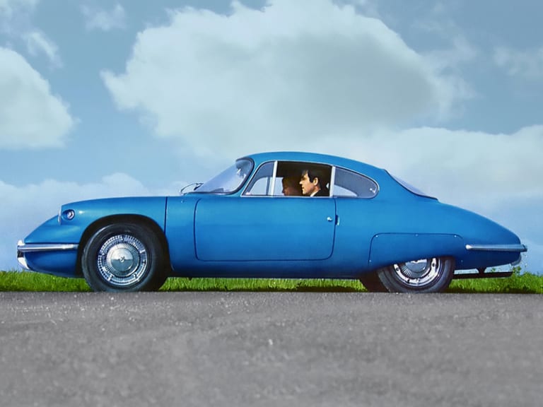 Panhard CD Coupé bleue de profil
